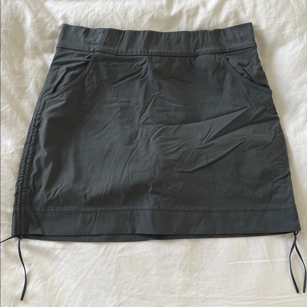 Columbia Women's Grey Skort